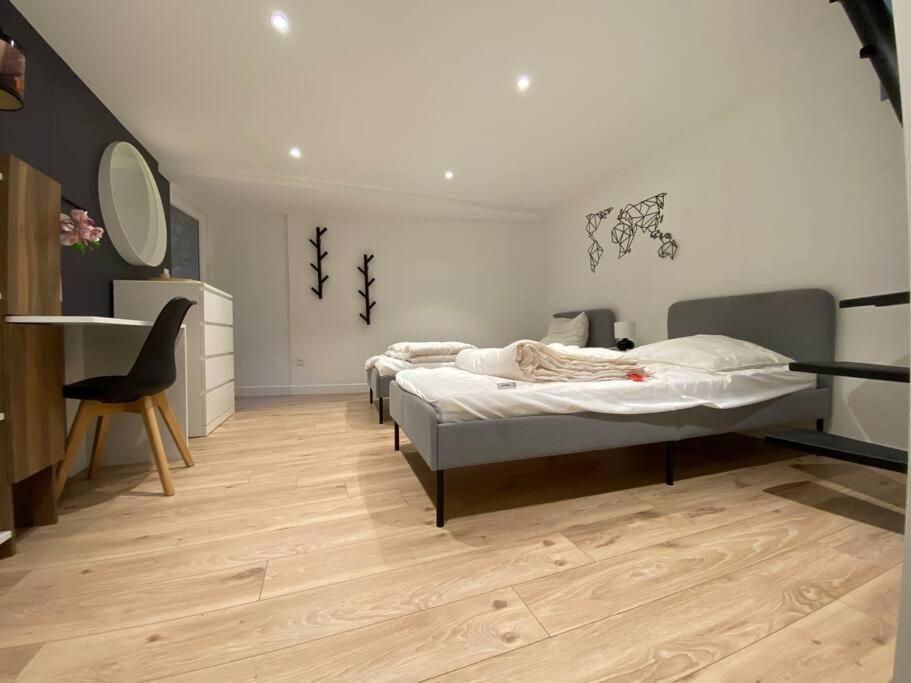 Maison De Ville Orleans Dans Le Quartier Dunois Avec Parking Privatif Εξωτερικό φωτογραφία